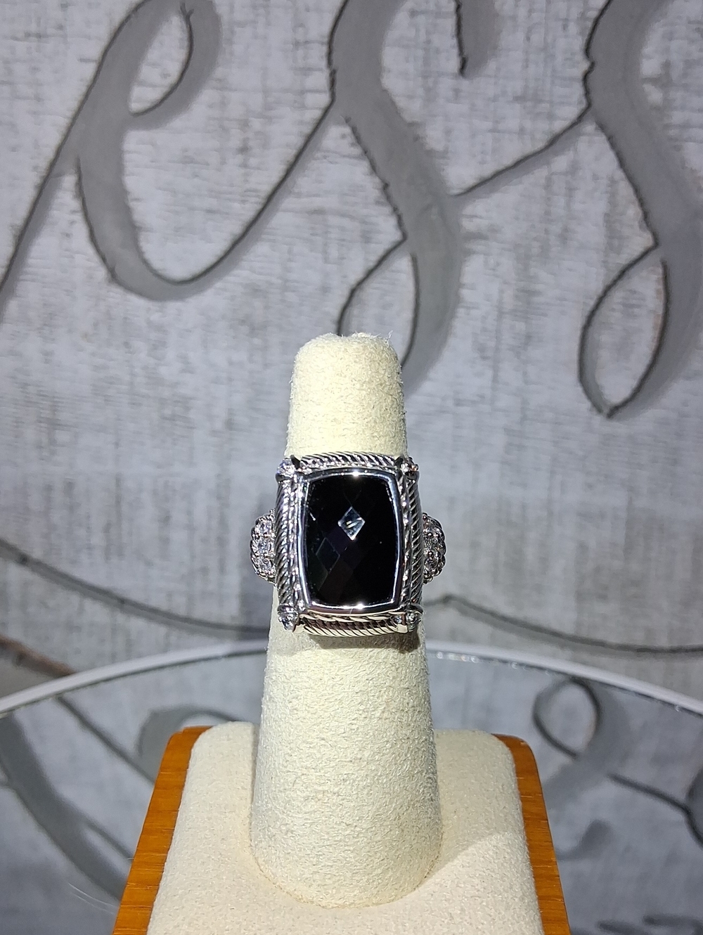 ✨️Judith Ripka✨️ Sterling Silver Ring with Faceted Black Onyx and cz Accents✨️